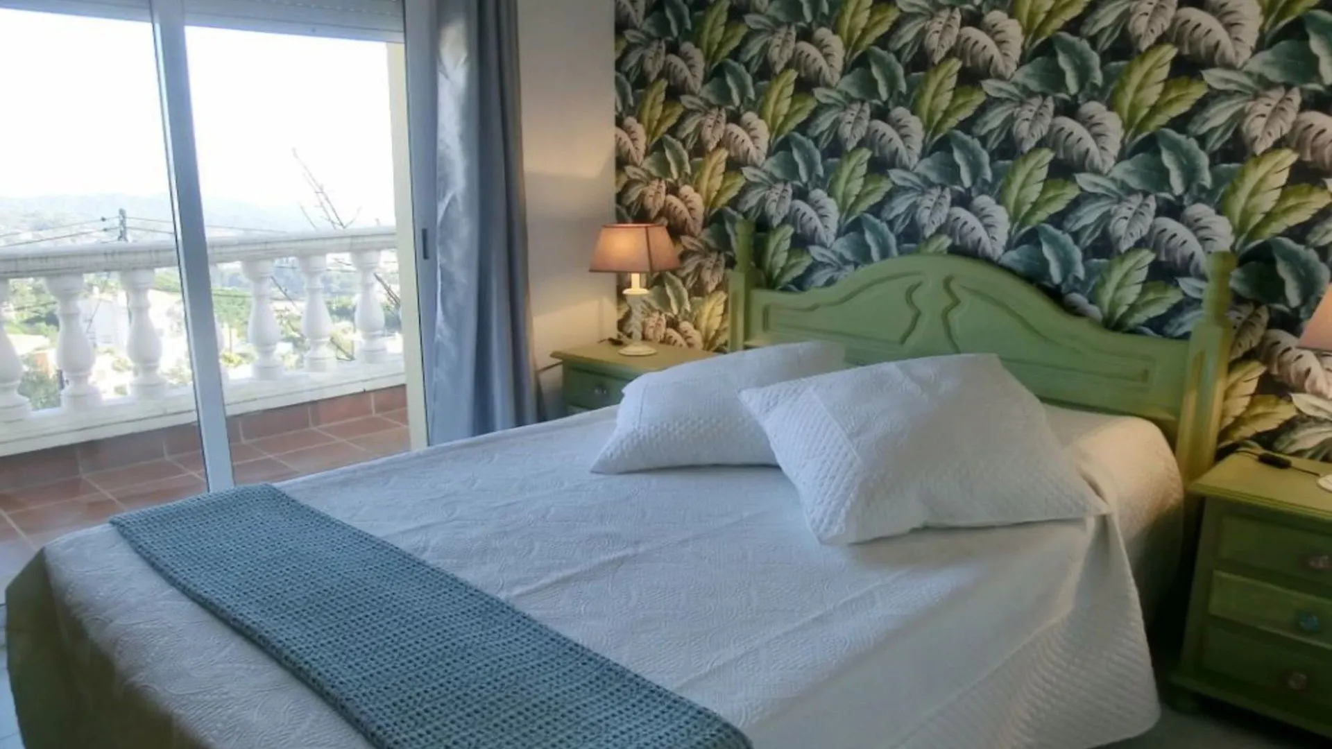 Apartment Villa In Lloret De Mar - 104812 By Mo Rentals Spain