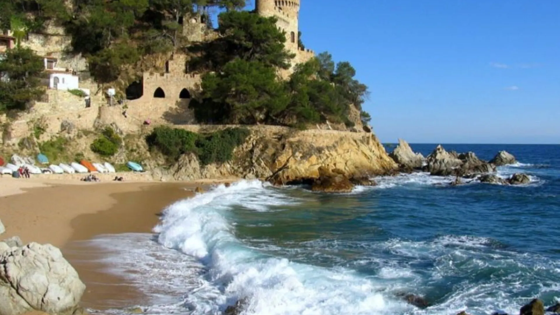 Villa In Lloret De Mar - 104812 By Mo Rentals location